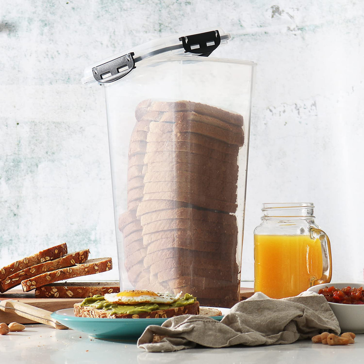 Clear Clip-Lock Bread Storage Container – product view 2